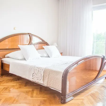 Relax Inn Podstrana Exterior photo